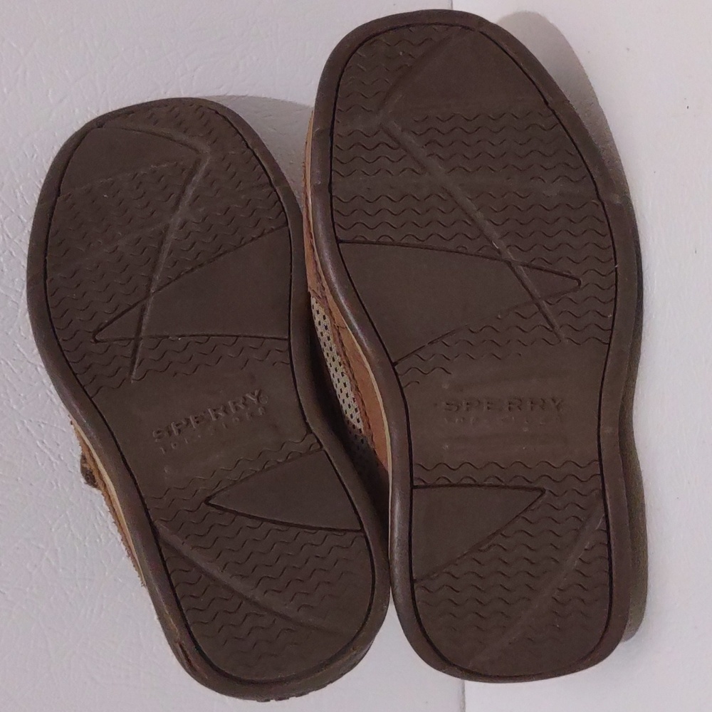 Sperry slip on loafers lanyard for boys size 9M shoes - Picture 8 of 9